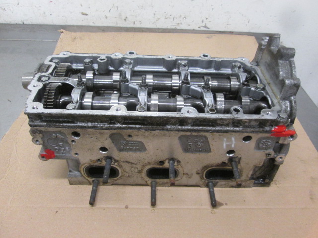 Głowica cylindra VW TOUAREG (7P5, 7P6)