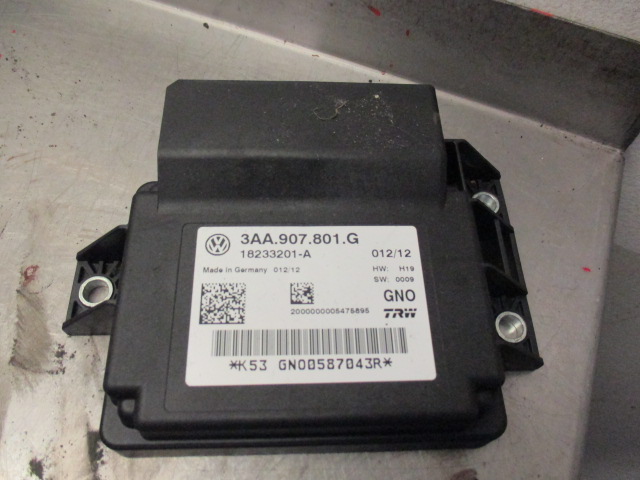 Parking brake Module / control box (EPB) VW SHARAN (7N1, 7N2)
