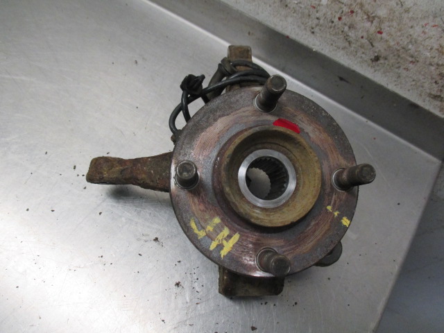 Spindel for NISSAN MICRA IV (K13_)