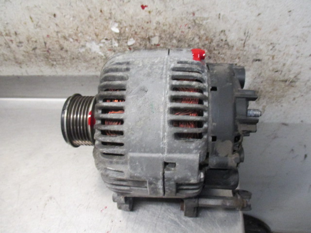 Dynamo / Alternator VW PASSAT (3C2)