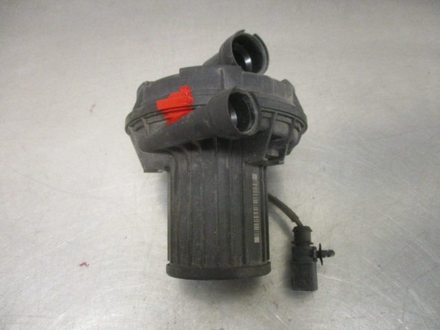 Pompe d'injection d'air secondaire AUDI A4 Avant (8ED, B7)