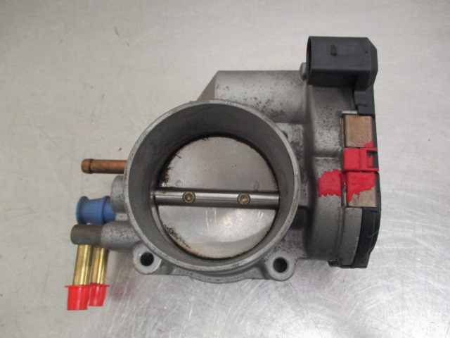 Drosselklappenstellmotor AUDI A4 (8E2, B6)