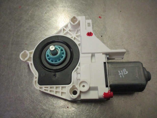 Rudemotor AUDI Q5 (8RB)