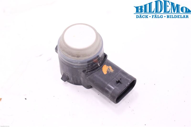 OEM Mercedes-Benz Parking Sensor A0009055504 For Sprinter Van 1500, 2500, 3500 Models