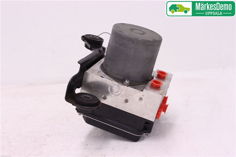 ABS Pumpe SAAB 9-5 Estate (YS3E)