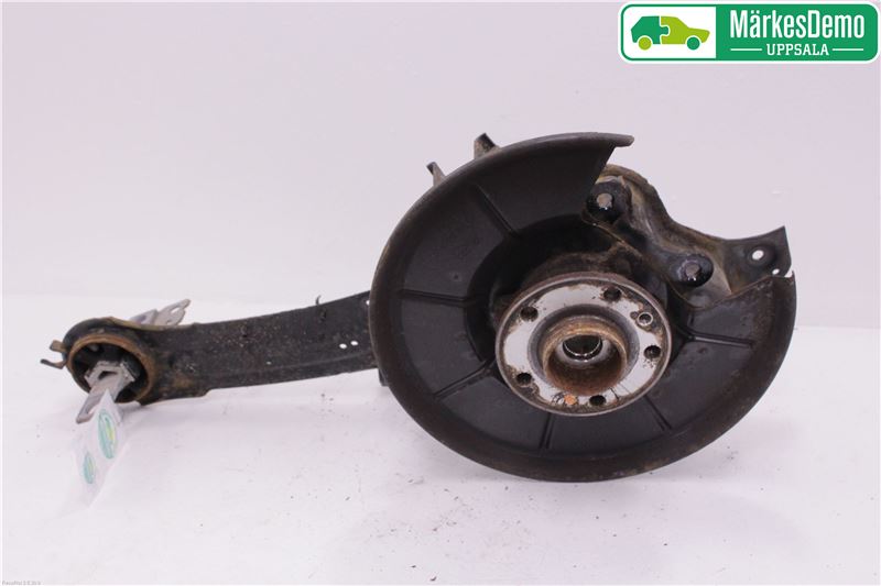 Spindle - rear VOLVO XC70 II (136)