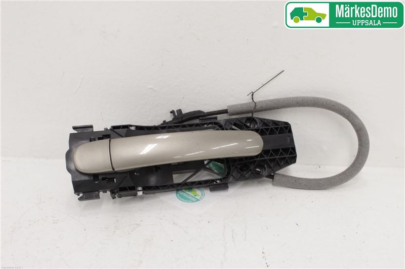 VW Tiguan - Handgreep / deurgreep achterklep Tiguan | Autoparts24