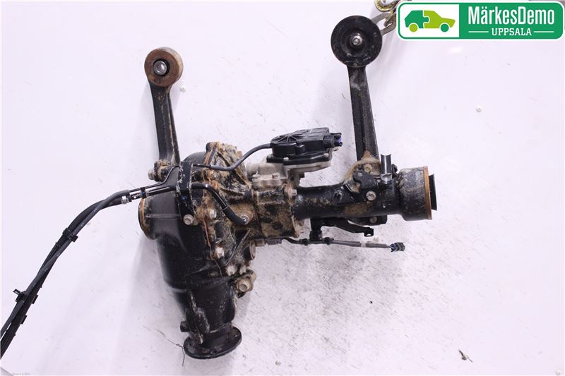 Front axle assembly lump - 4wd TOYOTA HILUX VIII Pickup (_N1_)