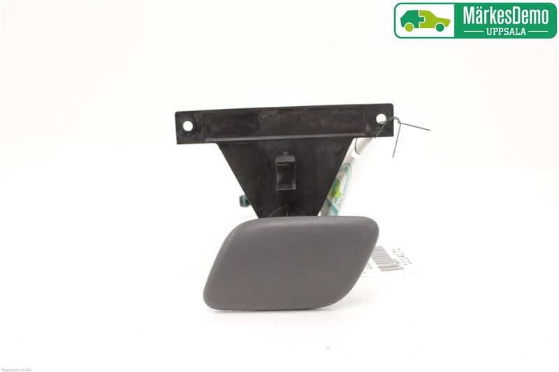 Headlight washer spray nozzle