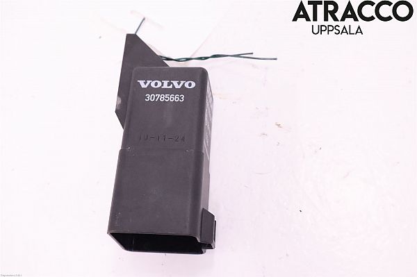 Relæ - forvarmer VOLVO V60 I (155, 157)