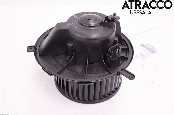 Kachel Ventilatiemotor / aanjager SKODA OCTAVIA II (1Z3)