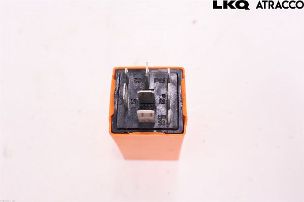 Lichtrelais SAAB 9-3 (YS3D)