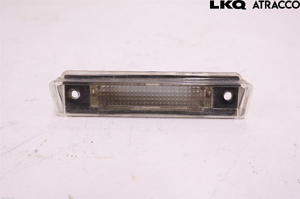 Éclairage de plaque d'immatriculation