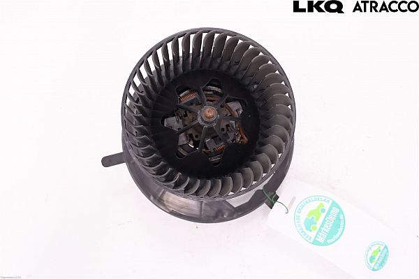 Kachel Ventilatiemotor / aanjager SKODA SUPERB II Estate (3T5)