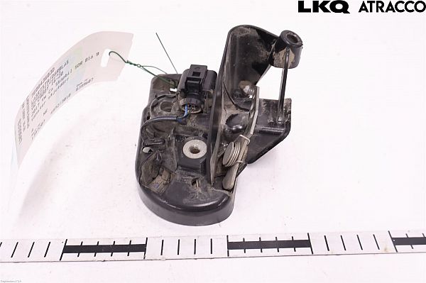 Door lock VW CADDY IV Box Body/MPV (SAA, SAH)