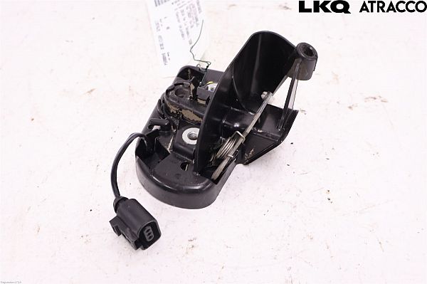 Door lock VW CADDY IV Box Body/MPV (SAA, SAH)