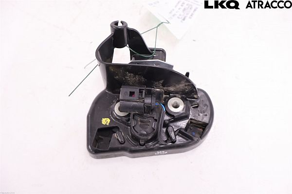 Door lock VW CADDY IV Box Body/MPV (SAA, SAH)