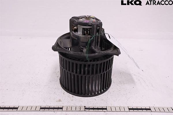 Kachel Ventilatiemotor / aanjager SAAB 9-5 Estate (YS3E)