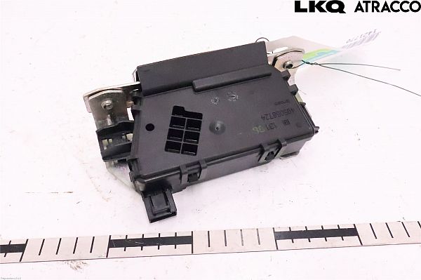 Zentralverriegelung SAAB 9-3X (YS3)