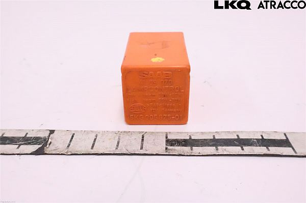 Relæ - lys SAAB 9-5 Estate (YS3E)