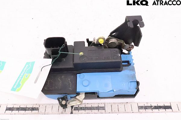 Door lock VOLVO XC90 I (275)