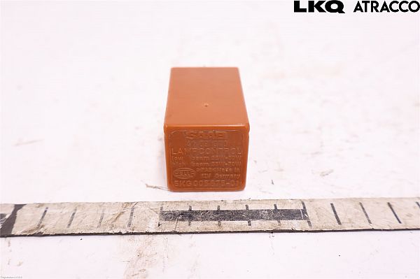 Relæ - lys SAAB 9-5 (YS3E)