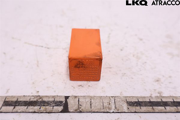 Relæ - lys SAAB 9-5 (YS3E)