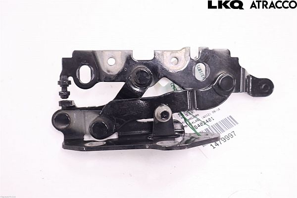 Hood hinges