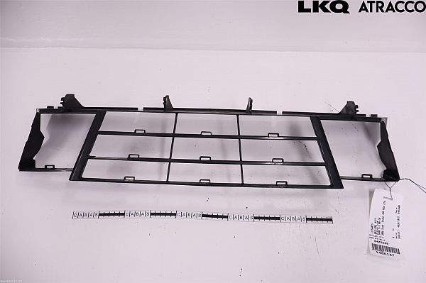 Grill SAAB 9-5 (YS3E)