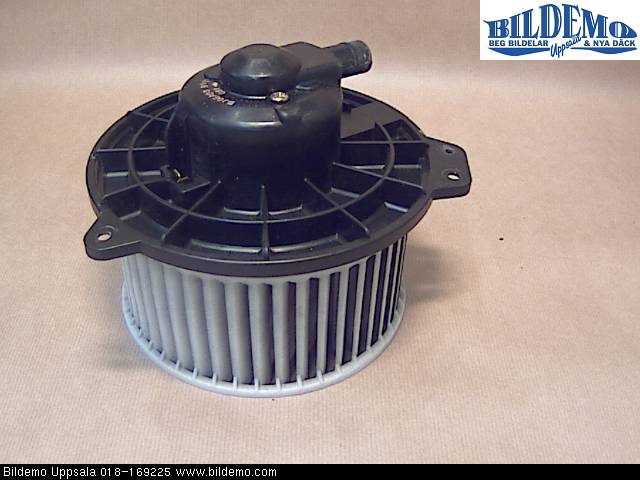 Kachel Ventilatiemotor / aanjager MAZDA 323 F/P Mk VI (BJ)