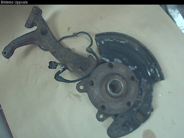 Wheel hub spindle knuckle
