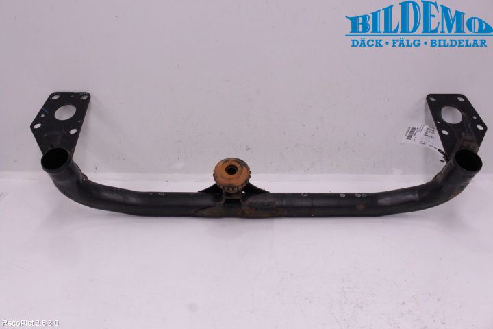 Motorbrücke vorne VW PASSAT Estate (3B6)