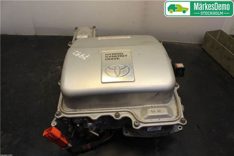 Converter / inverter - el TOYOTA PRIUS Hatchback (_W2_)