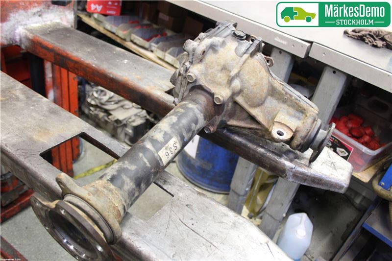 Front axle assembly lump - 4wd TOYOTA HIACE IV Bus (__H1_, __H2_)