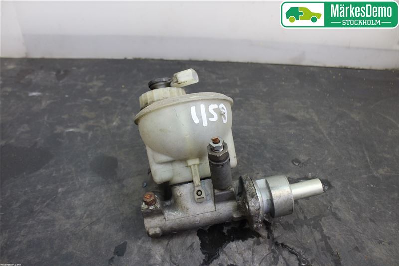 Brake - Master cylinder TOYOTA AURIS (_E15_)