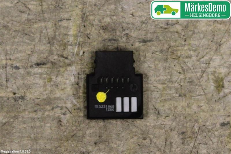 Radiator - sensor/termostat OPEL AMPERA (R12)