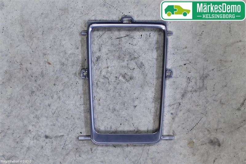 Radio – obudowa VOLVO XC60 (156)
