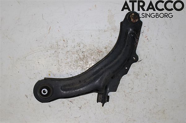 Renault Captur - Draagarm lvoor onder Captur | Autoparts24