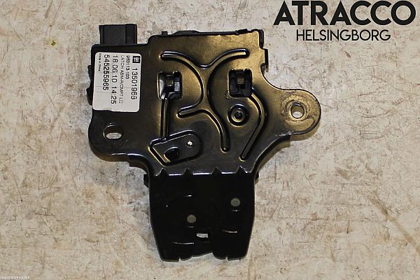 Verrouillage central SAAB 9-5 (YS3G)