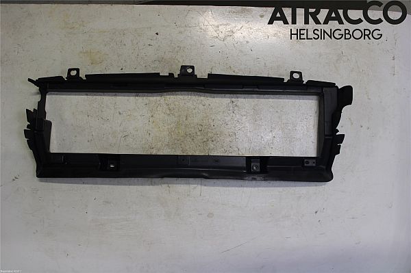 Luftindtag - for LAND ROVER DISCOVERY SPORT (L550)