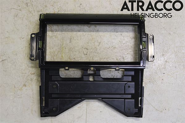 Radio frontplate LAND ROVER DISCOVERY SPORT (L550)