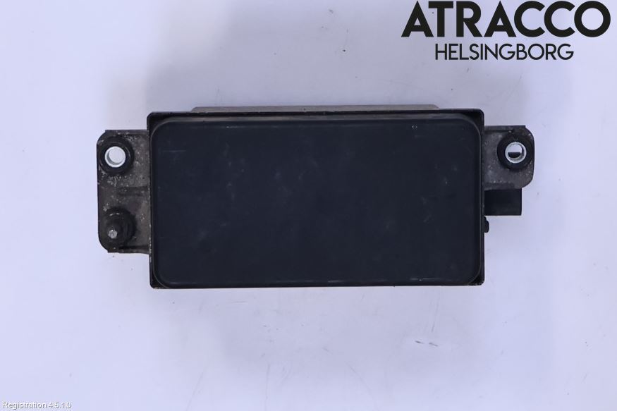 30764939 : sensor radar and Sensor - adaptive cruise control