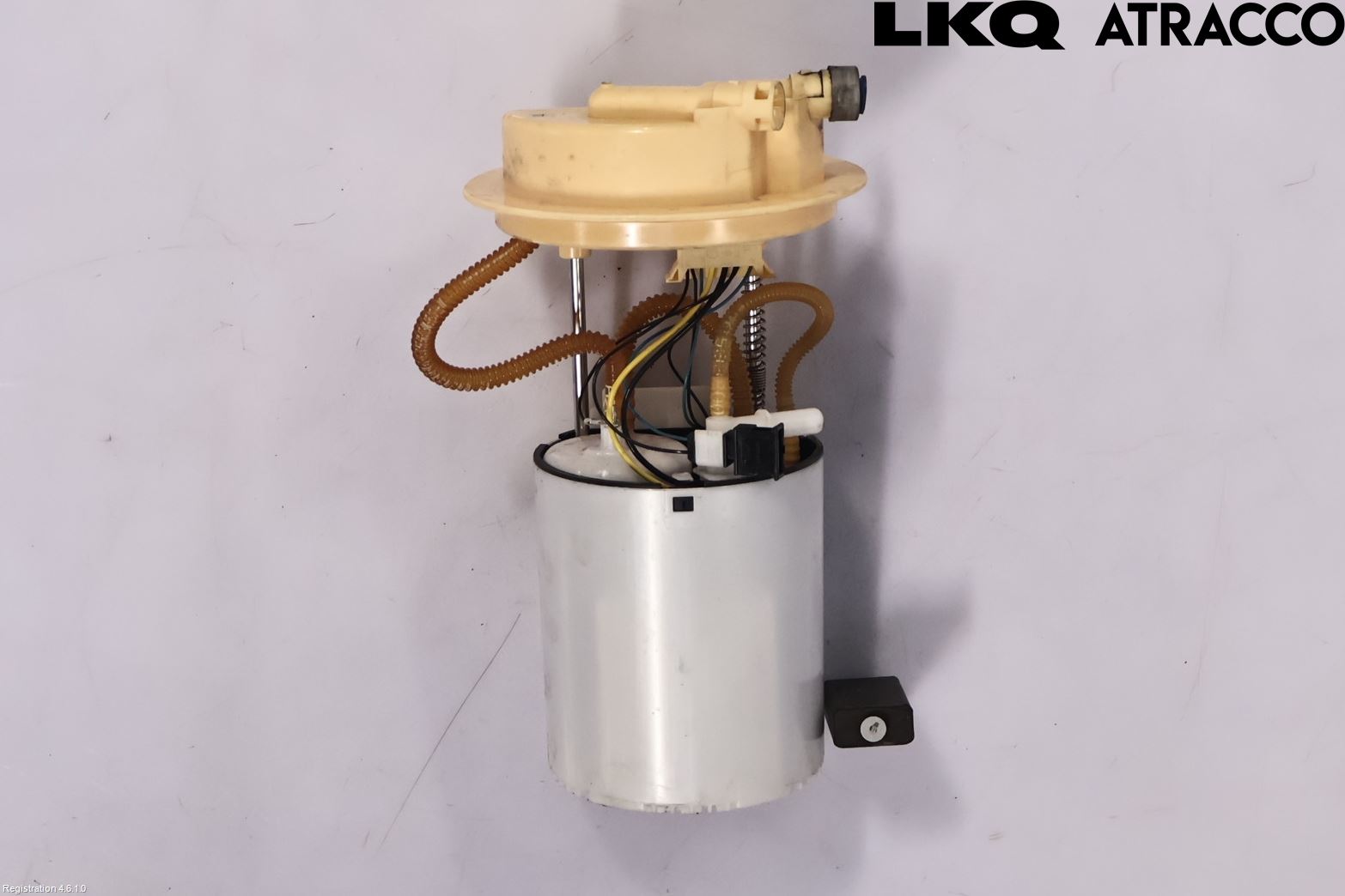 31372884 : Fuel pump and Distributor pump injection