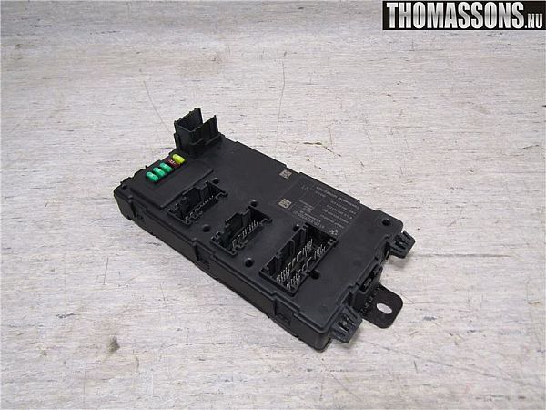 6135-9866978: Fuse box, Comfort Control Module, Controller