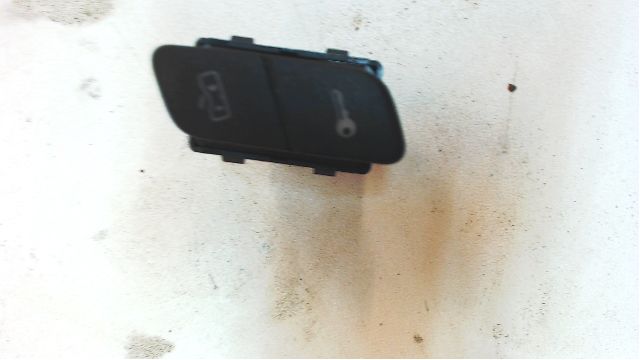 Przełącznik blokady drzwi VW AMAROK (2HA, 2HB, S1B, S6B, S7A, S7B)