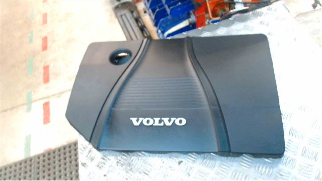 Motorskjold VOLVO V70 III (135)