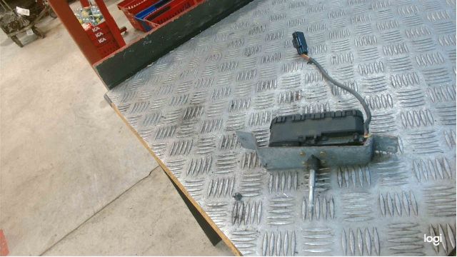 Light wiper engine VOLVO S60 I (384)