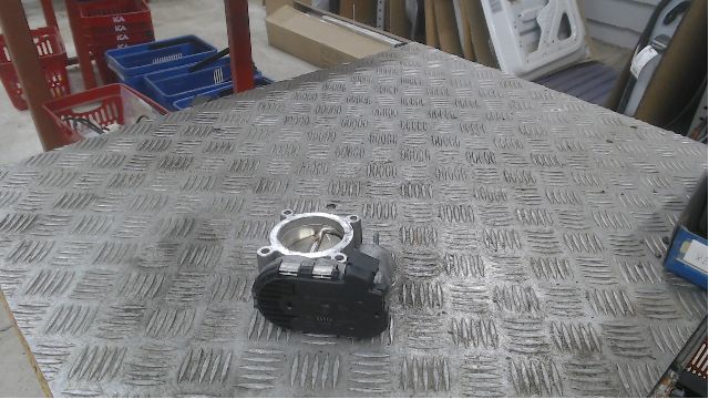 Throttle body