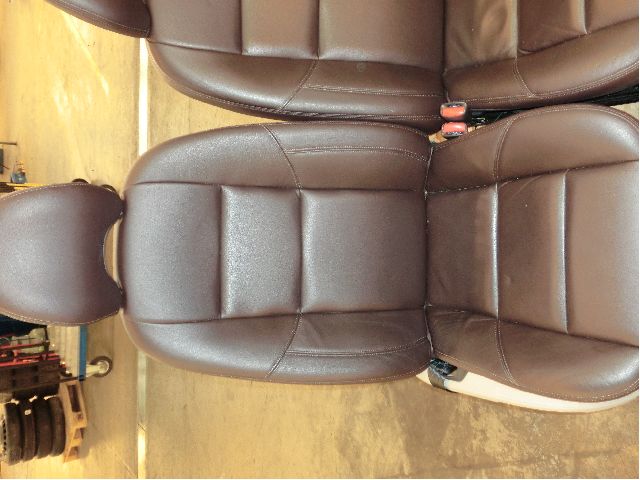 Fotele przednie – 4 drzwi VOLVO S40 II (544)