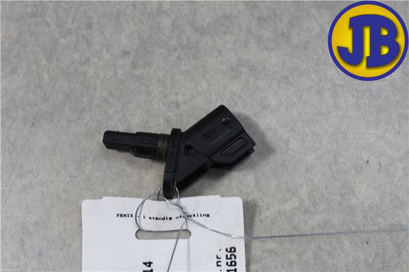 32301800 : ABS - føler - Autoparts24